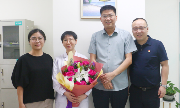 湛江久和医院朱鹏云主任