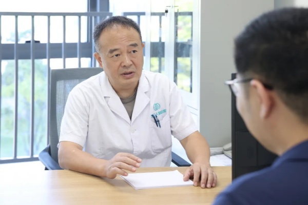 湛江久和医院杨槐教授坐诊
